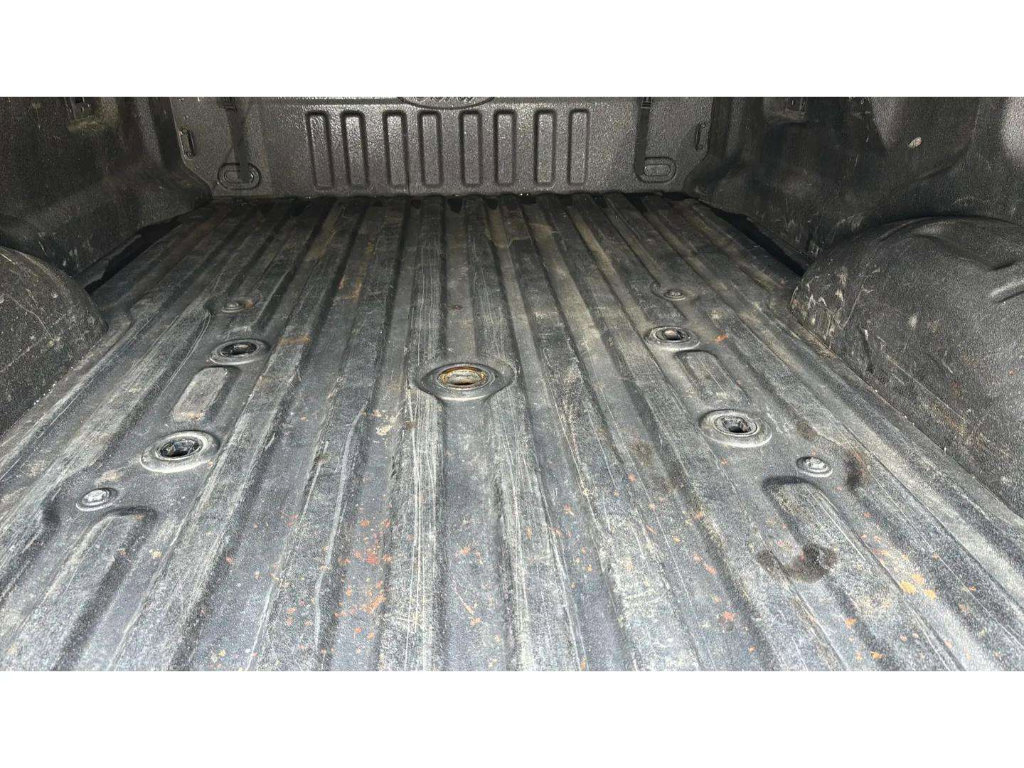 Used 2024 Ford F450 Platinum w/ FX4 Off-Road Package image 10