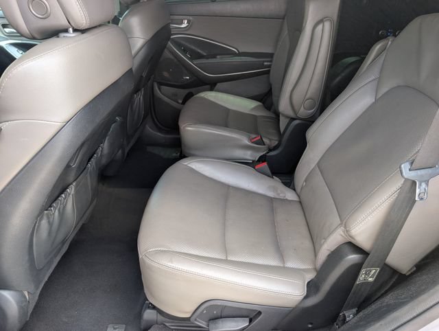 Used 2017 Hyundai Santa Fe Limited AWD/4WD image 30
