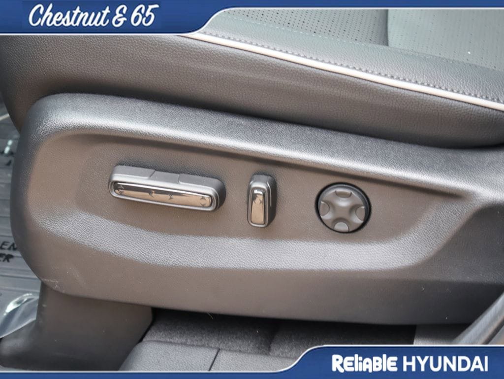 Used 2026 Honda Odyssey Elite image 24
