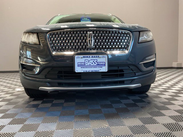 Used 2019 Lincoln MKC Select w/ Select Plus Package AWD/4WD image 3