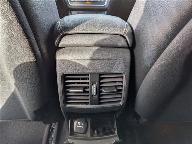 Used 2015 Mercedes-Benz GLA 250 4MATIC image 16