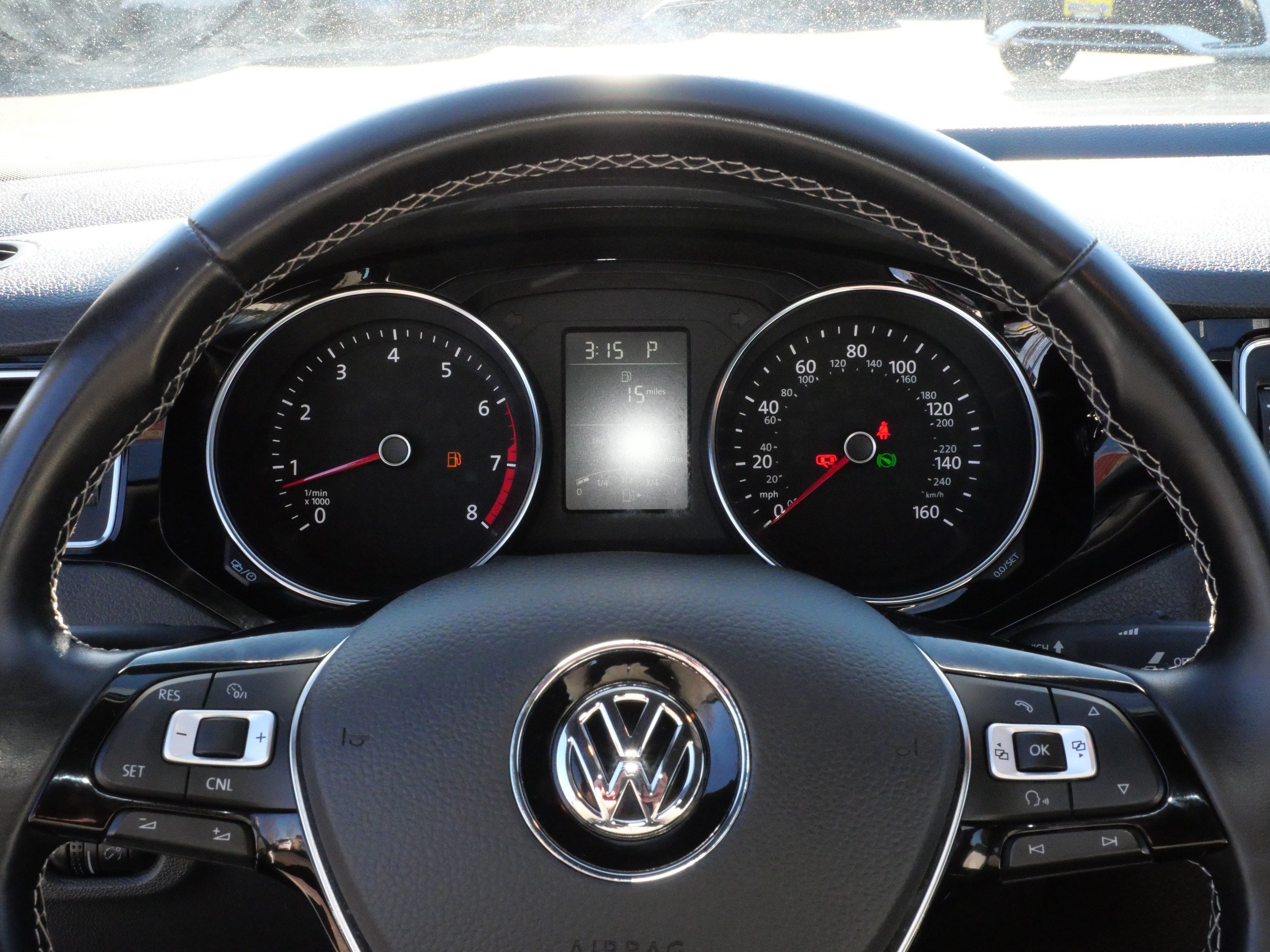 Used 2016 Volkswagen Jetta Sport FWD image 21