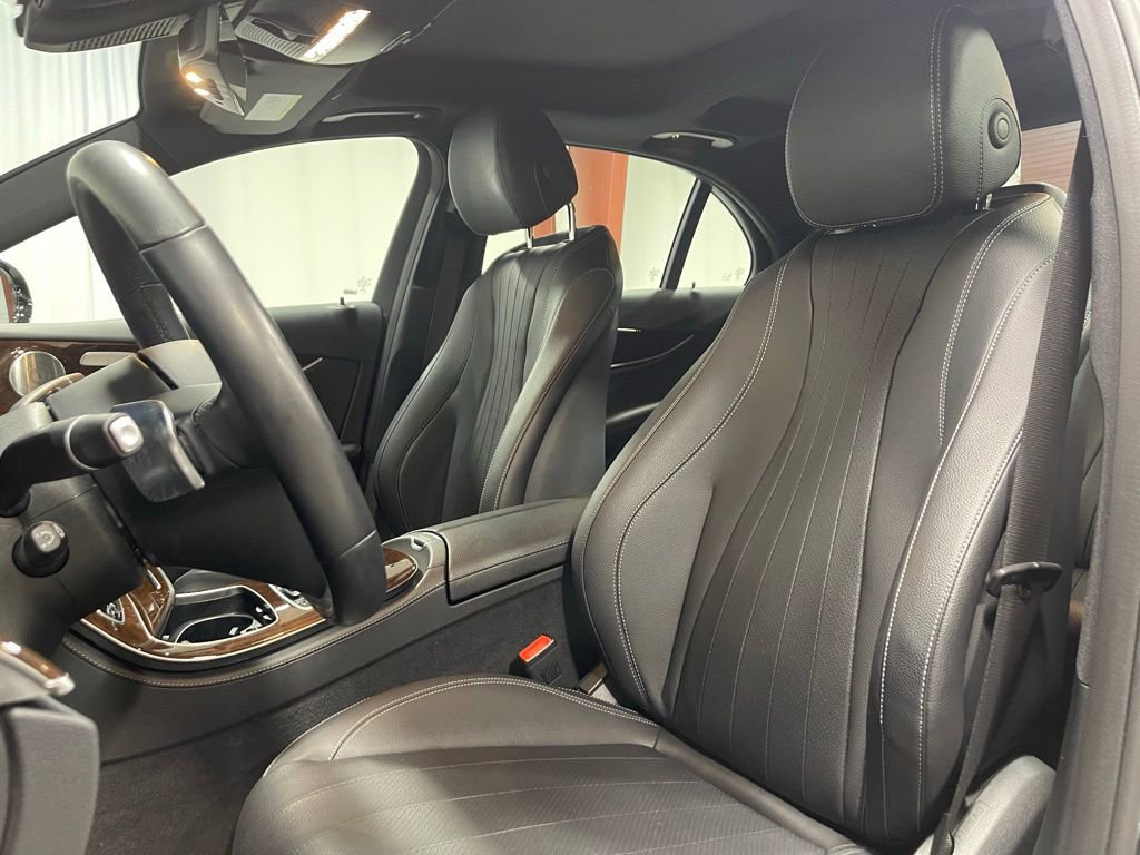 Used 2022 Mercedes-Benz E 450 4MATIC Sedan image 22