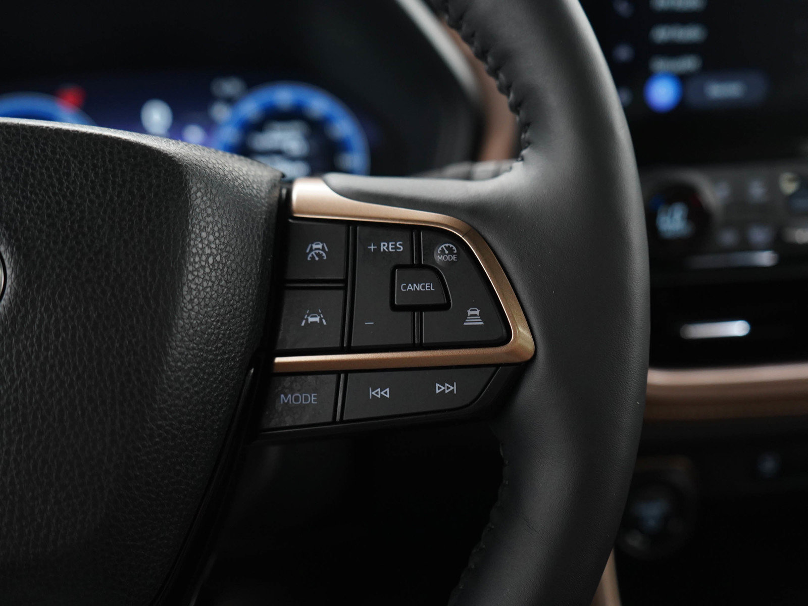 Used 2025 Toyota Grand Highlander AWD Hybrid image 28