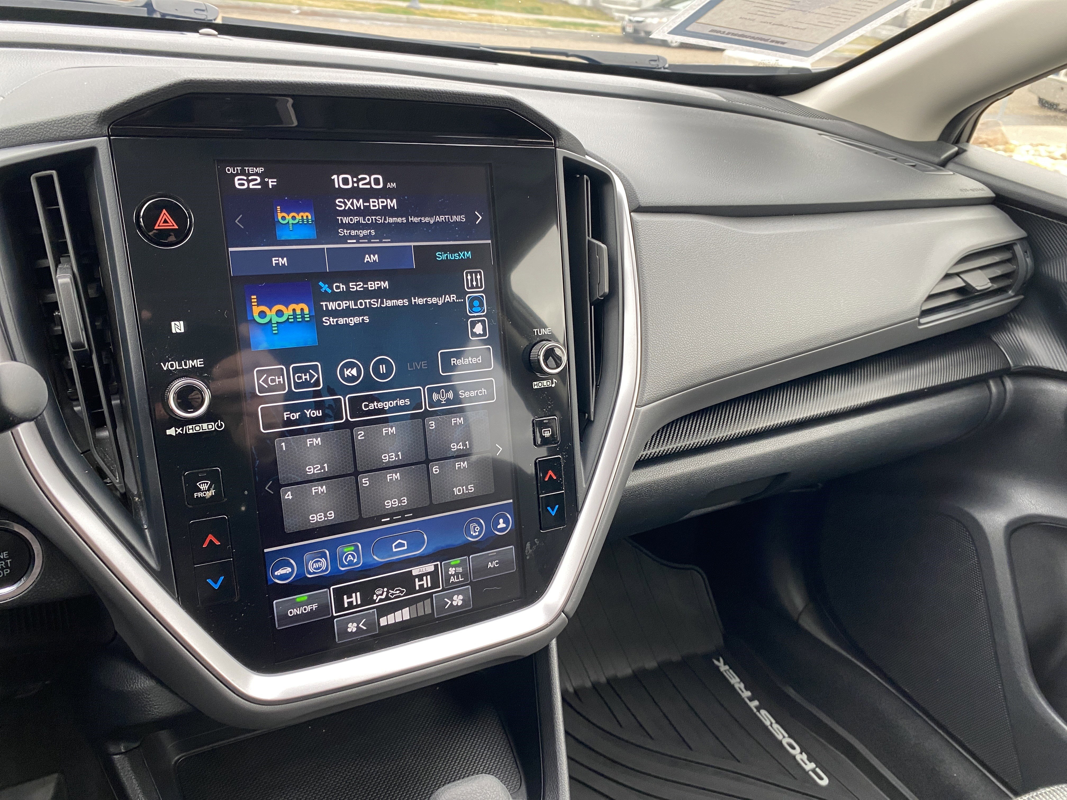 Used 2024 Subaru Crosstrek 2.0i Premium image 13