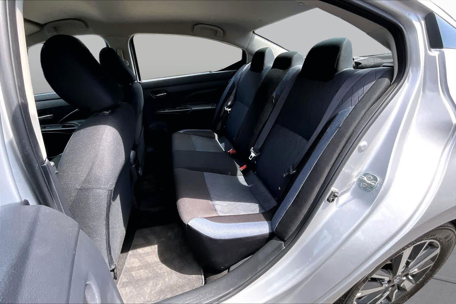 Used 2025 Nissan Versa SV FWD image 21
