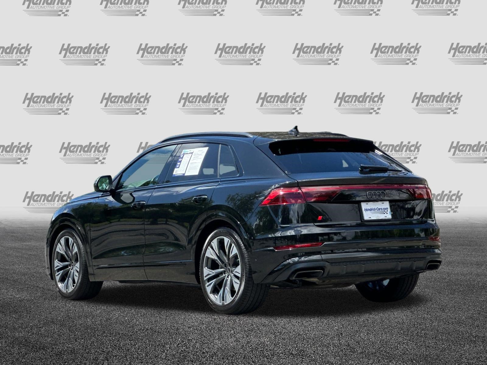 Used 2025 Audi Q8 Prestige AWD/4WD image 7