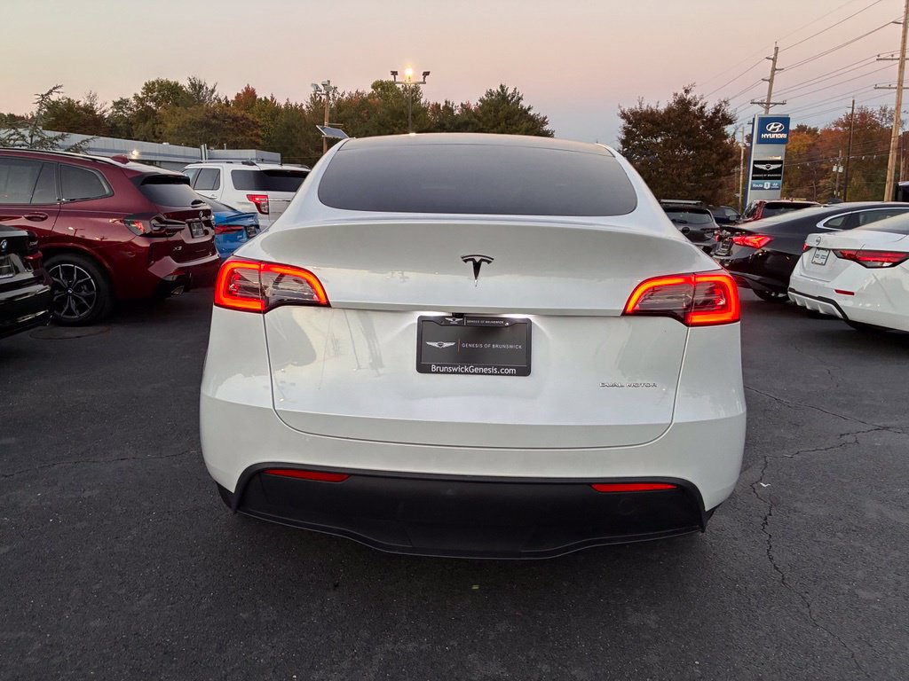 Used 2023 Tesla Model Y Long Range AWD/4WD image 6