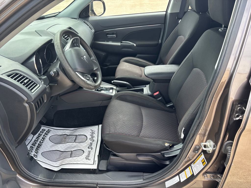 Used 2019 Mitsubishi Outlander Sport ES FWD image 10