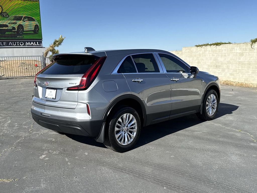 Used 2024 Cadillac XT4 Luxury image 37