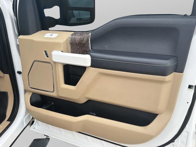 Used 2018 Ford F250 Lariat w/ FX4 Off-Road Package AWD/4WD image 12