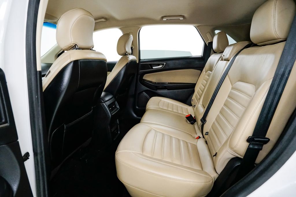 Used 2015 Ford Edge SEL w/ Equipment Group 201A image 19