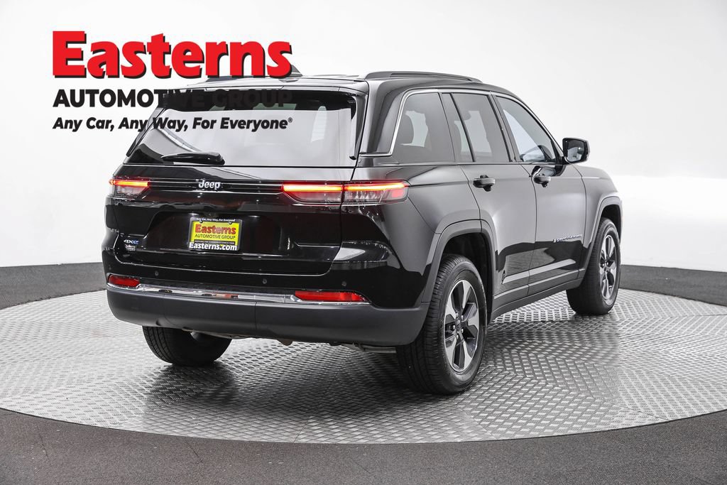 Used 2024 Jeep Grand Cherokee Limited 4xe AWD/4WD image 5