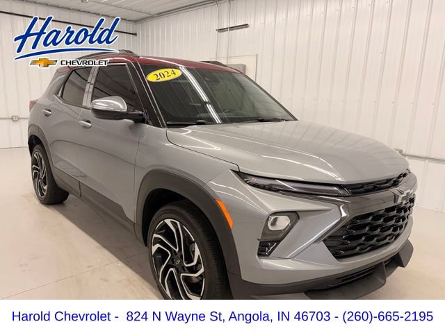 Used 2024 Chevrolet TrailBlazer RS w/ Driver Confidence Package AWD/4WD image 1