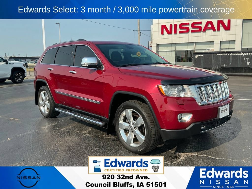 Used 2013 Jeep Grand Cherokee Overland Summit AWD/4WD image 2