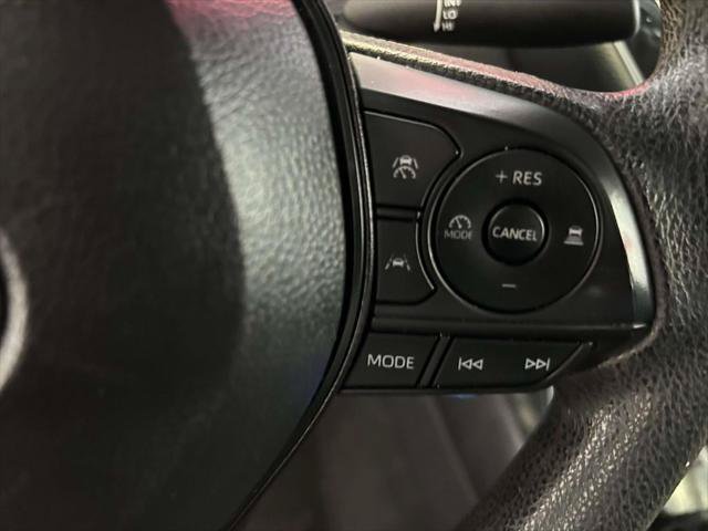 Certified 2025 Toyota Corolla LE FWD image 20