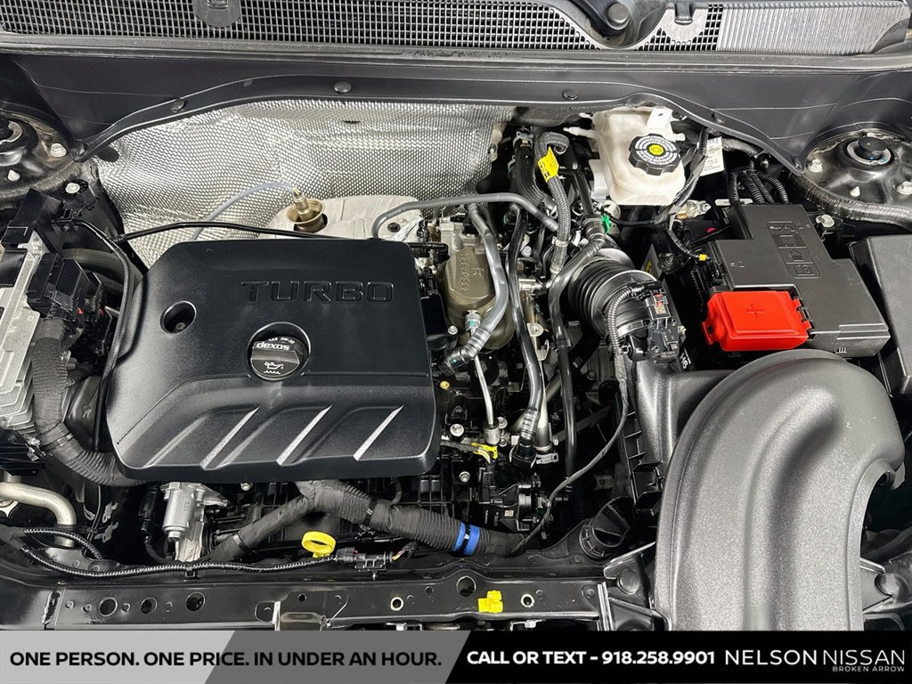 Used 2022 Buick Encore GX Select w/ Sport Touring Package FWD image 28