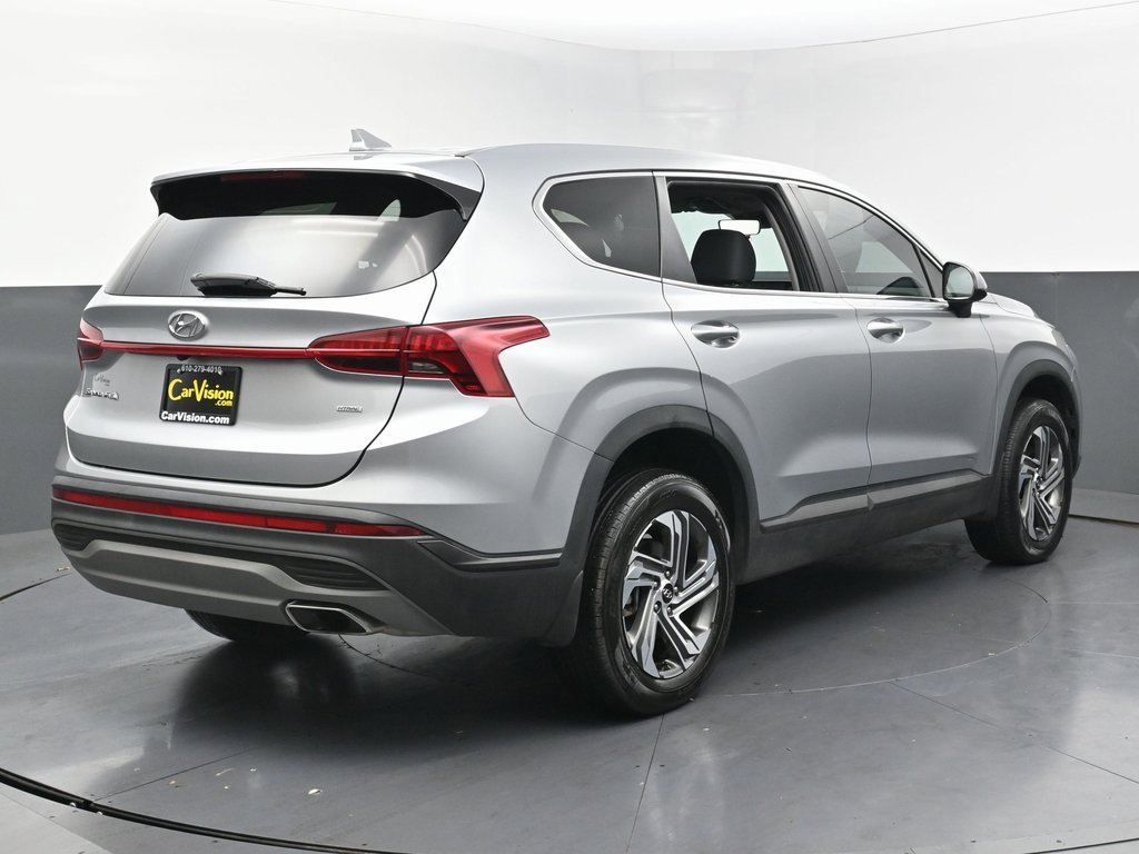 Used 2023 Hyundai Santa Fe SE image 5