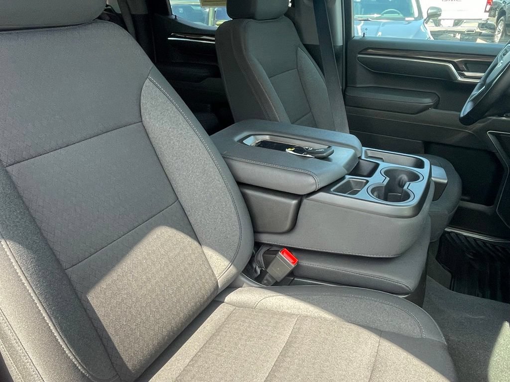 Used 2026 Chevrolet Silverado 1500 LT AWD/4WD image 28