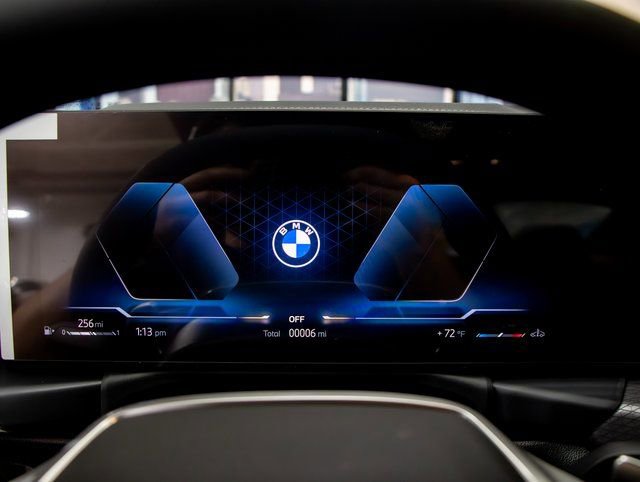 Used 2026 BMW 430i xDrive Coupe w/ Convenience Package AWD/4WD image 17