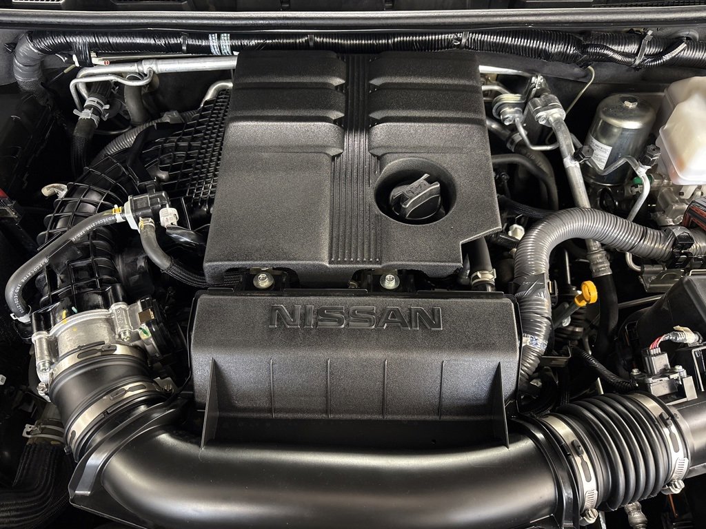 Used 2023 Nissan Frontier PRO-4X w/ Technology Package image 39