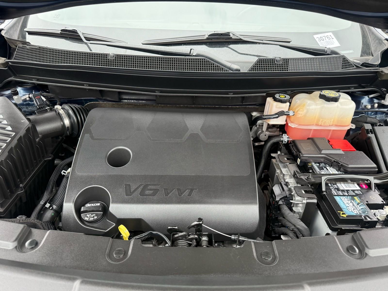 Used 2023 Chevrolet Traverse LT w/ LT Premium Package image 34