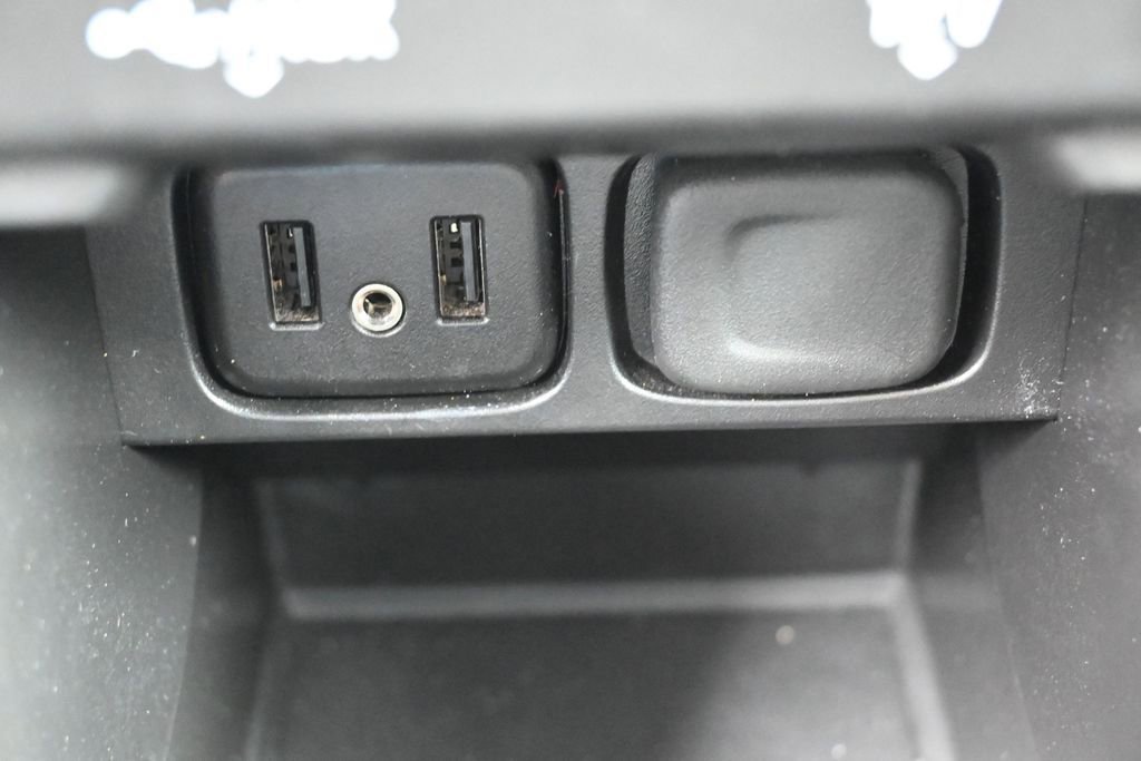 Used 2017 Buick Encore Preferred FWD image 25