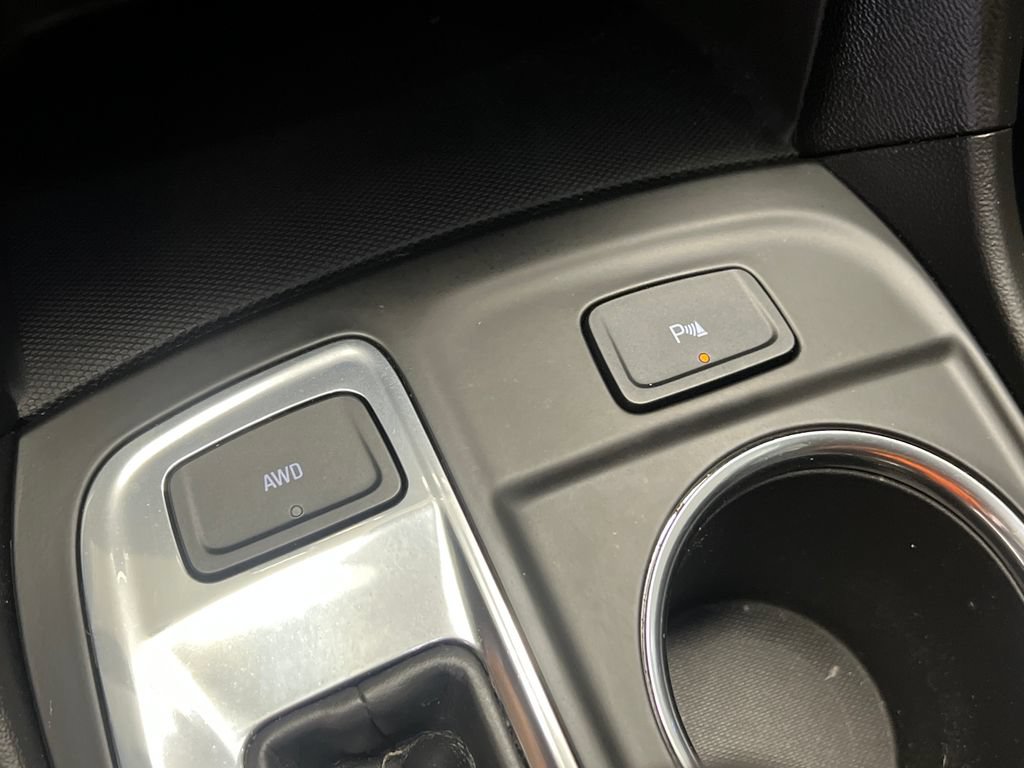 Used 2022 Chevrolet Equinox LT AWD/4WD image 27
