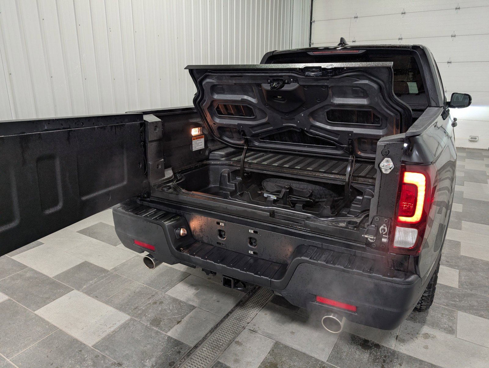 Used 2025 Honda Ridgeline Sport+ image 25