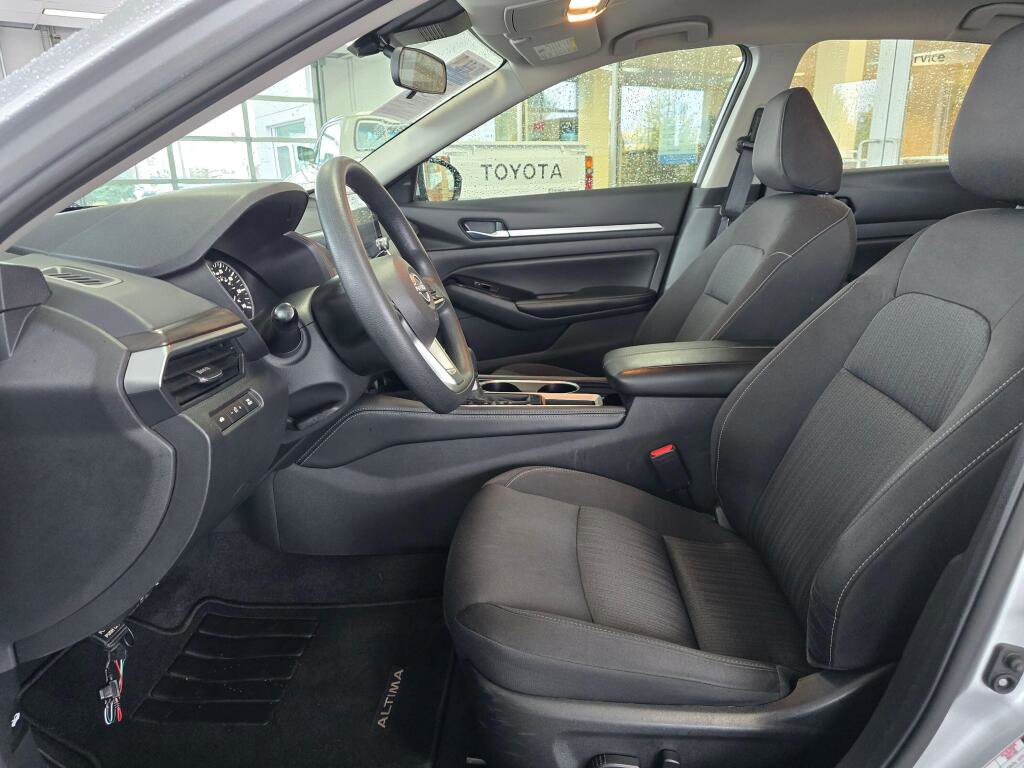 Used 2023 Nissan Altima 2.5 SV image 22