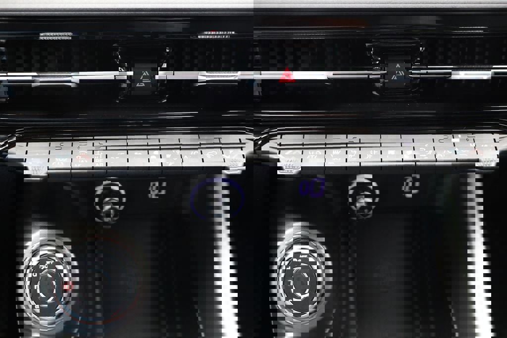 Used 2024 Alfa Romeo Tonale Ti w/ Active Assist Package image 22