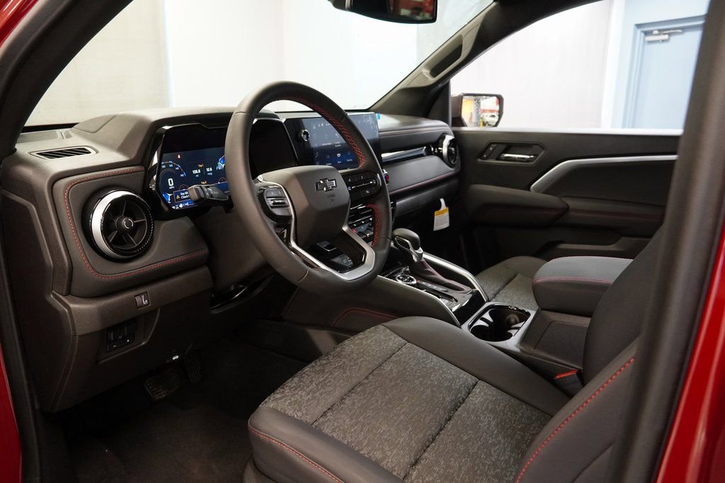 New 2025 Chevrolet Colorado Z71 AWD/4WD image 8