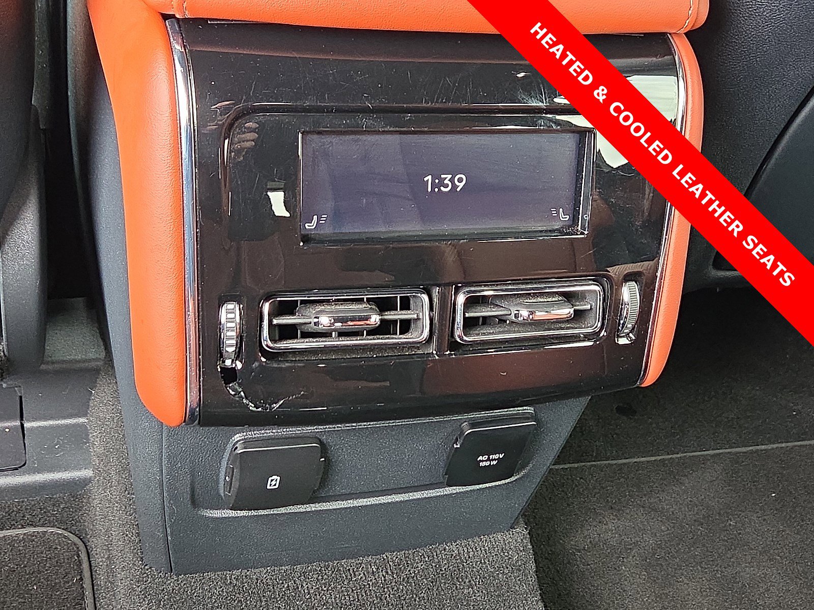 Used 2025 Lincoln Aviator Reserve w/ Equipment Group 201A image 12