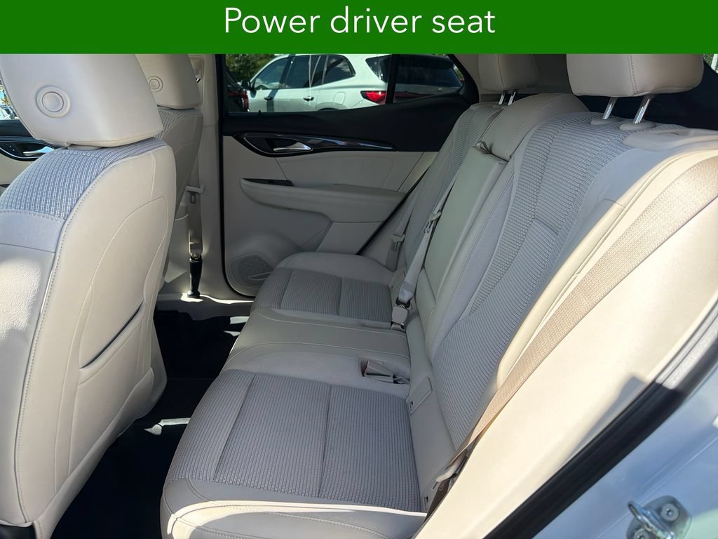 Certified 2021 Buick Envision Preferred FWD image 29