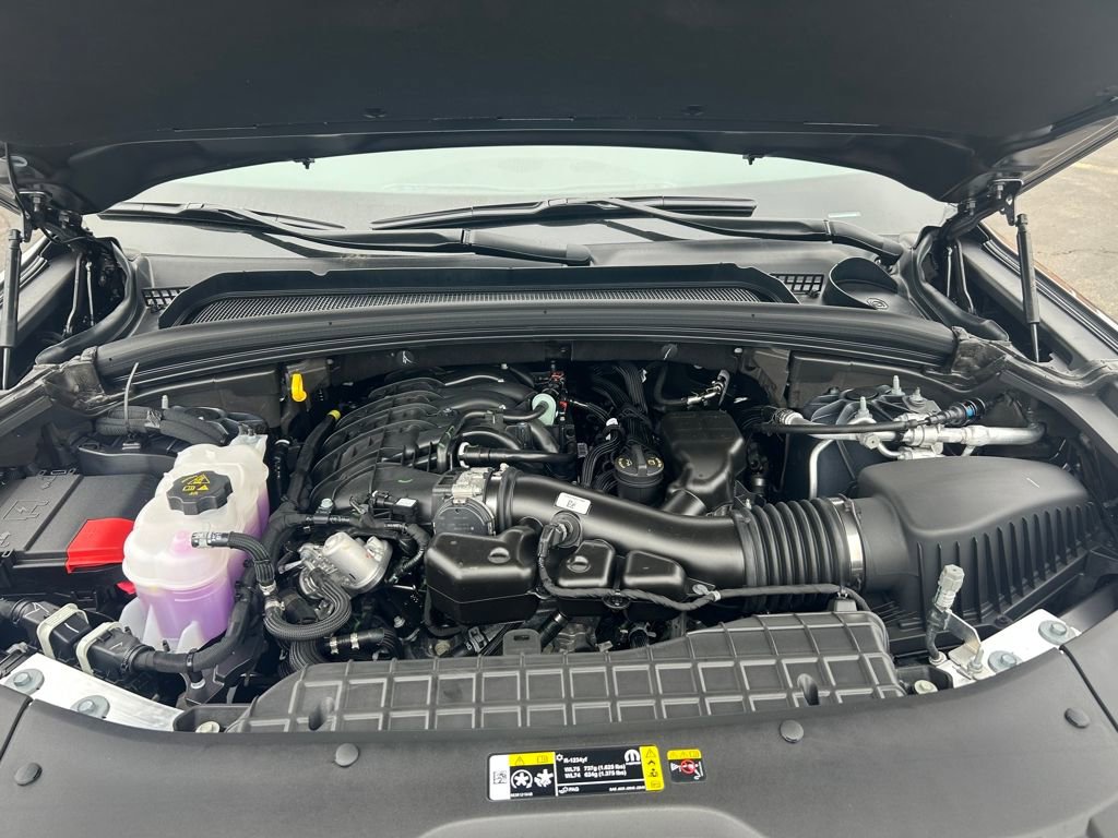 New 2025 Jeep Grand Cherokee L Altitude image 9