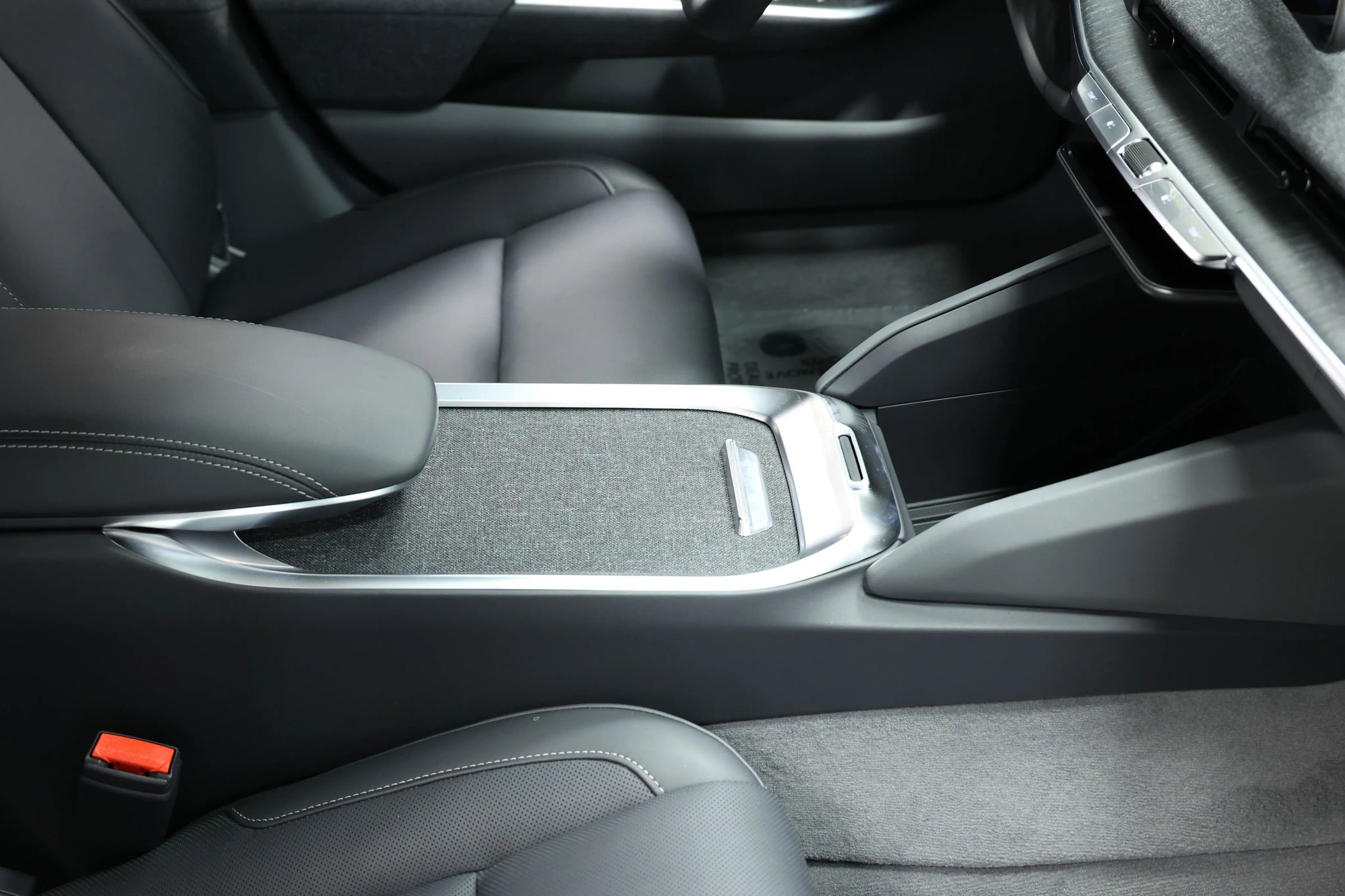 Used 2024 Lucid Air Pure image 87