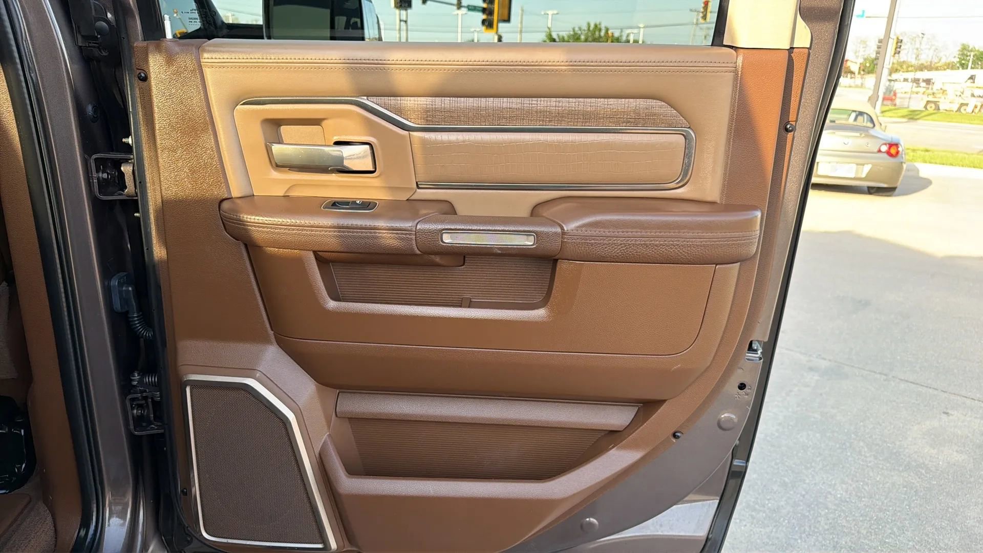 Used 2019 RAM 3500 Limited w/ Max Tow Package AWD/4WD image 71