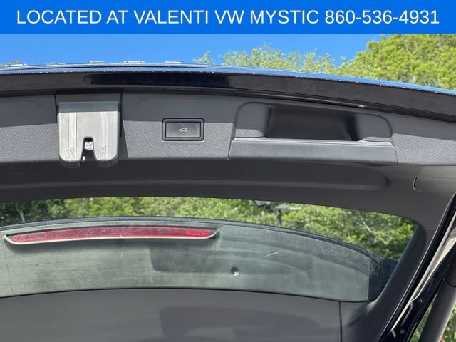 Used 2024 Volkswagen Atlas SEL Premium R-Line AWD/4WD image 20