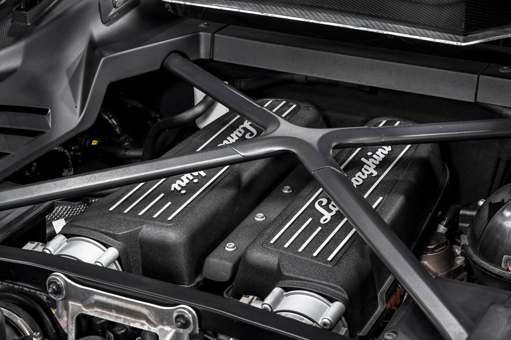 Used 2023 Lamborghini Huracan Tecnica RWD image 57