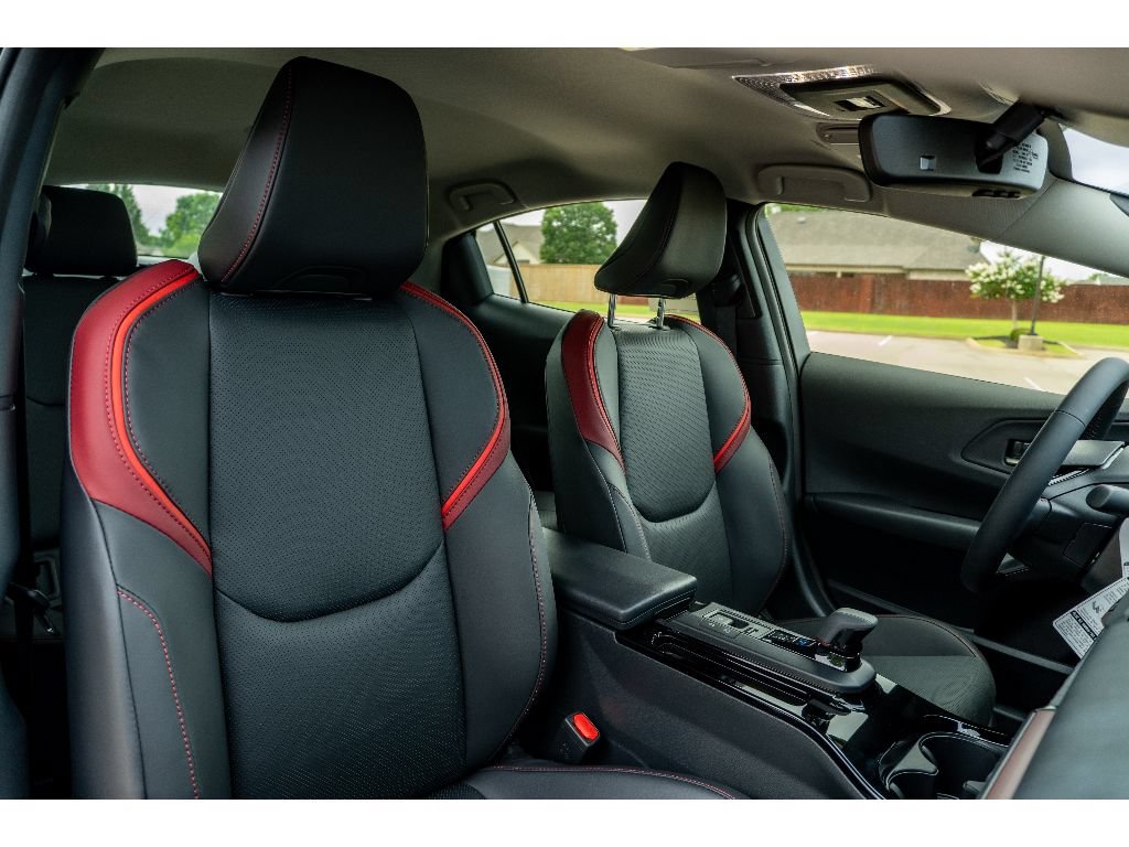 New 2026 Toyota Prius Plug-In Hybrid FWD image 19