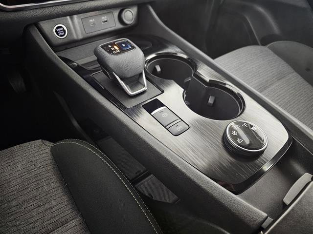 Used 2021 Nissan Rogue SV image 36