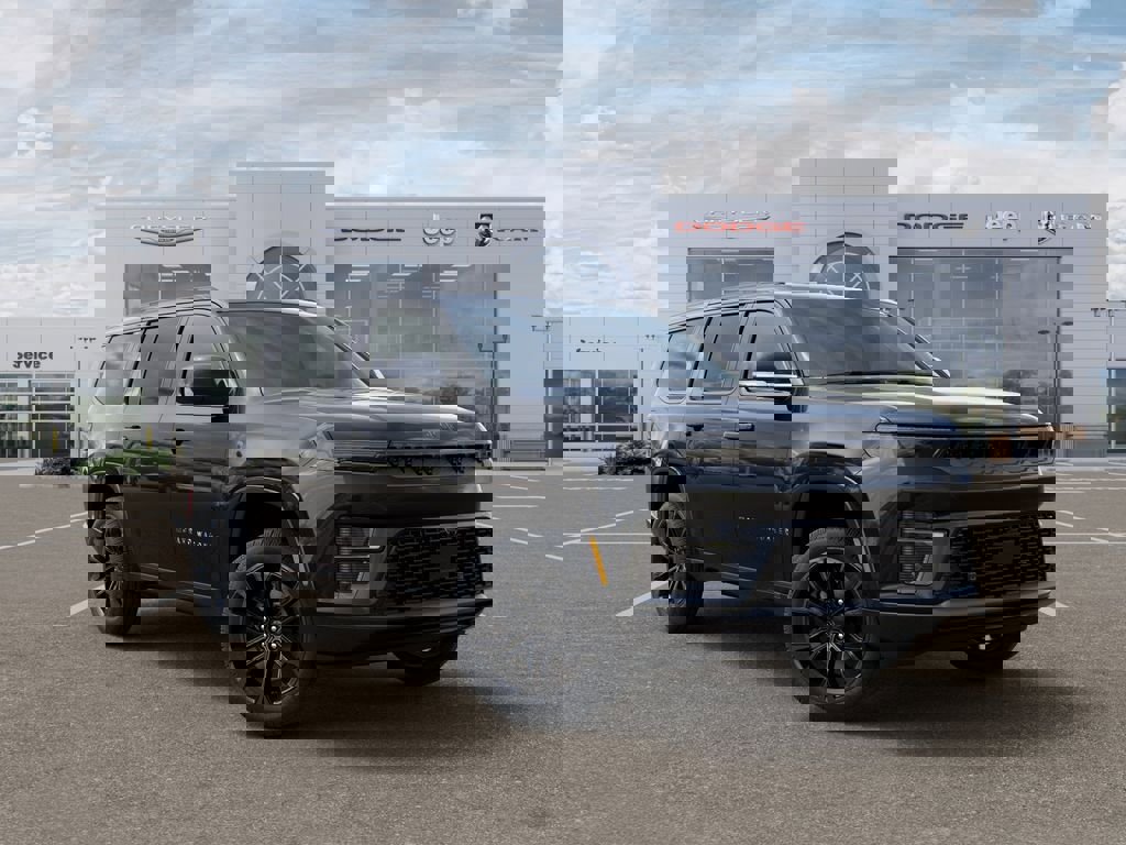 New 2026 Jeep Grand Wagoneer Summit image 5