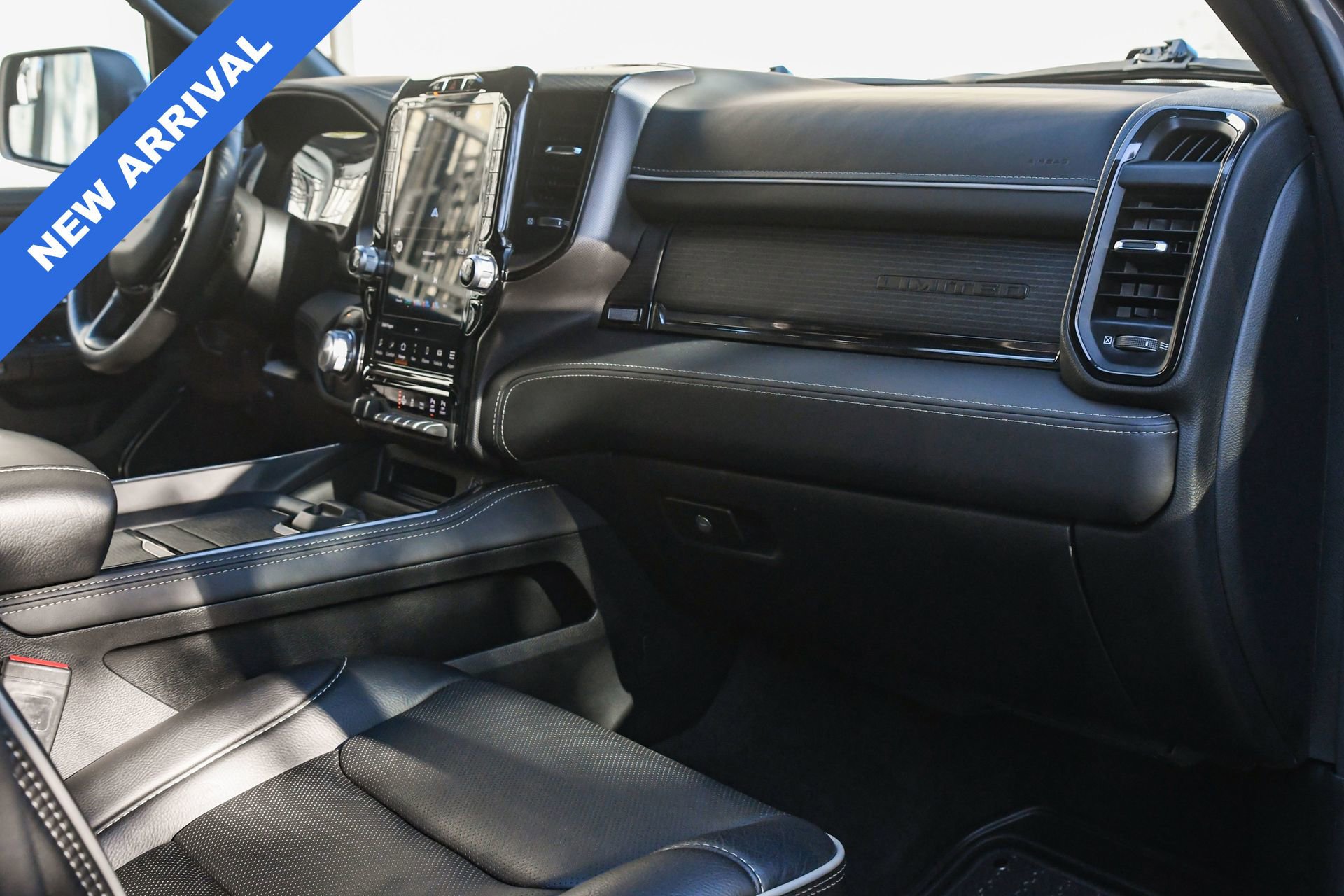 Used 2023 RAM 1500 Limited image 19