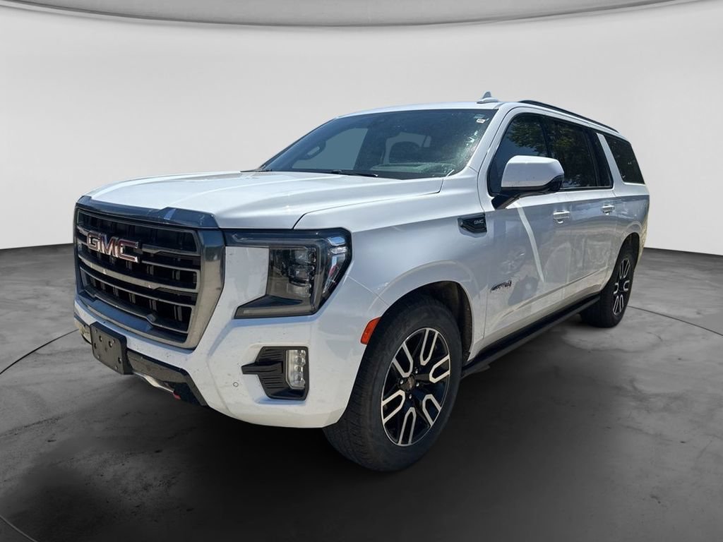 Used 2022 GMC Yukon XL AT4 w/ AT4 Premium Plus Package AWD/4WD image 13