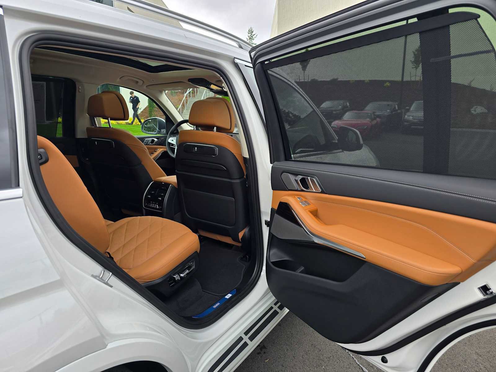 New 2026 BMW X7 xDrive40i w/ Executive Package image 13