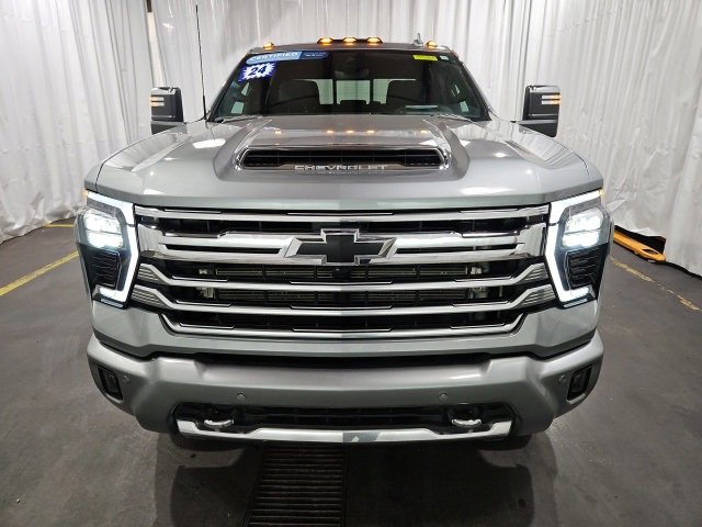 Certified 2024 Chevrolet Silverado 3500 High Country w/ High Country Premium Package image 7