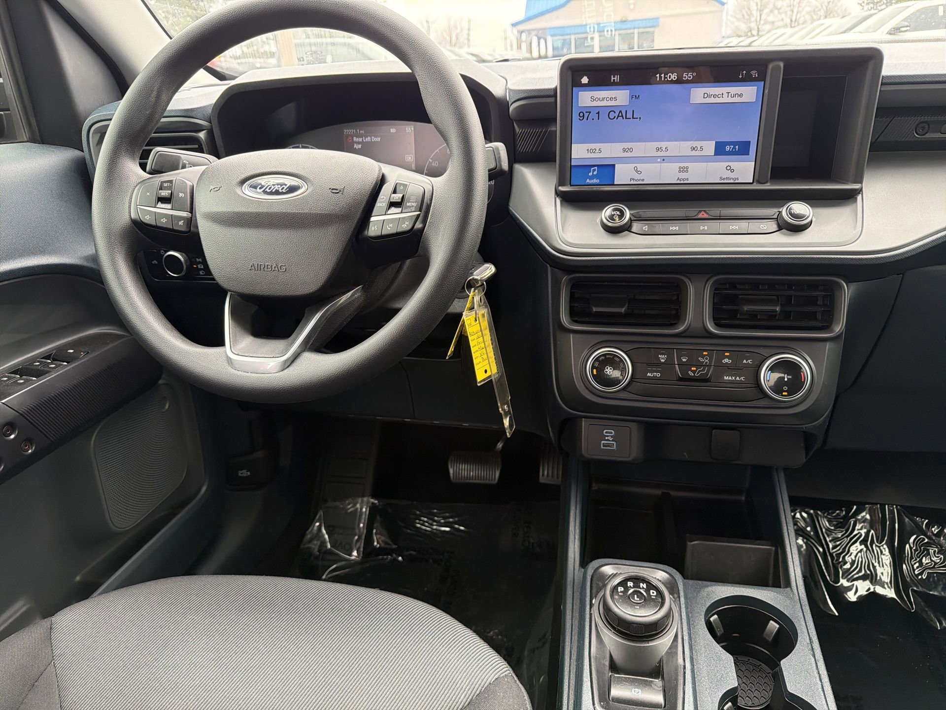 Certified 2024 Ford Maverick XL image 3