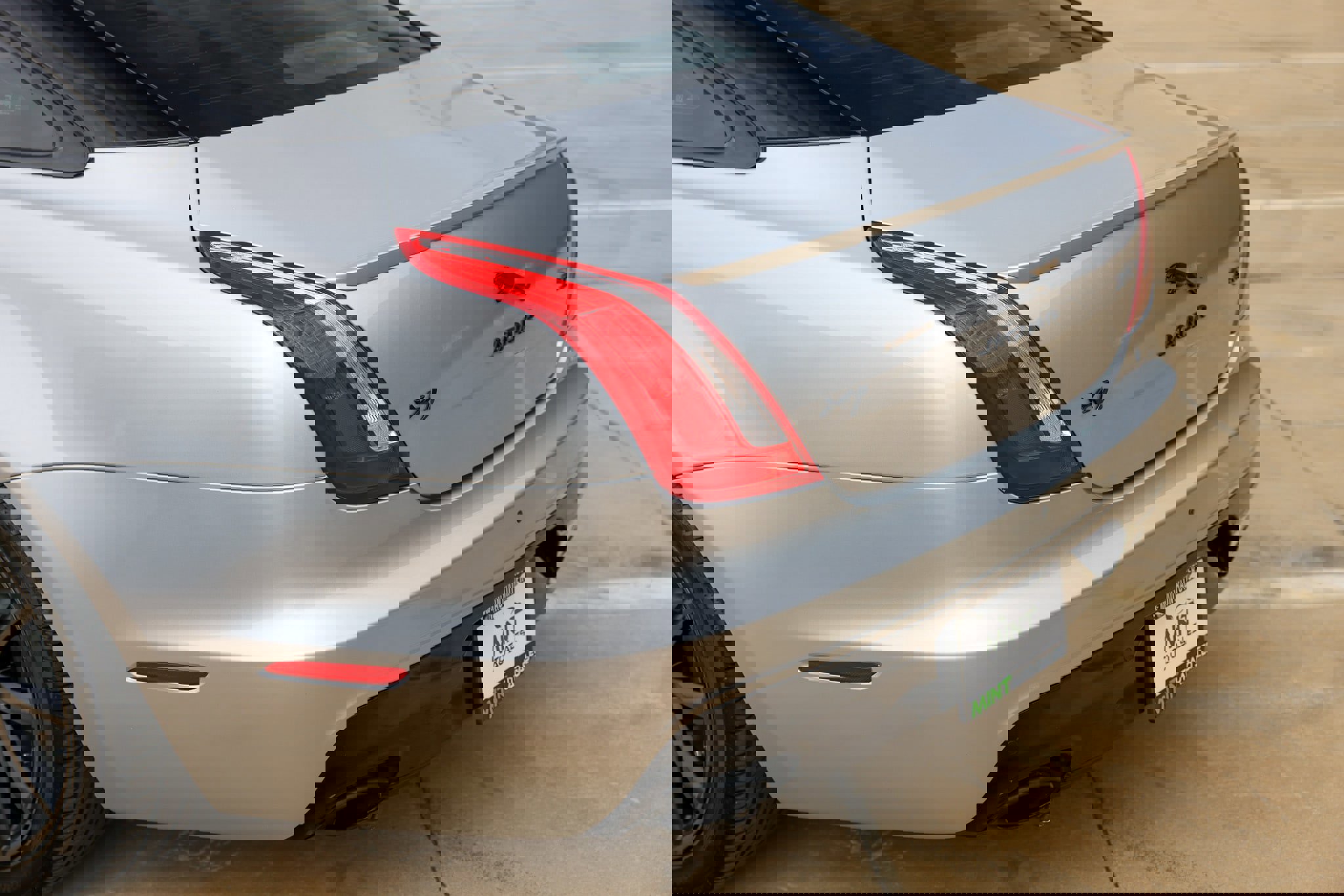 Used 2019 Jaguar XJ R-Sport image 48