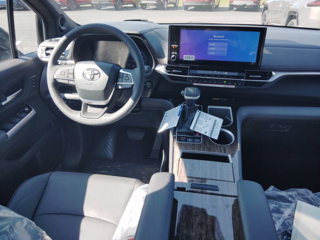 New 2026 Toyota Sienna Platinum AWD/4WD image 10