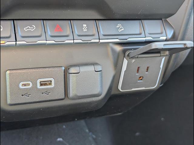 New 2026 Chevrolet Silverado 1500 Custom Trail Boss w/ LPO, Dark Essentials Package image 14